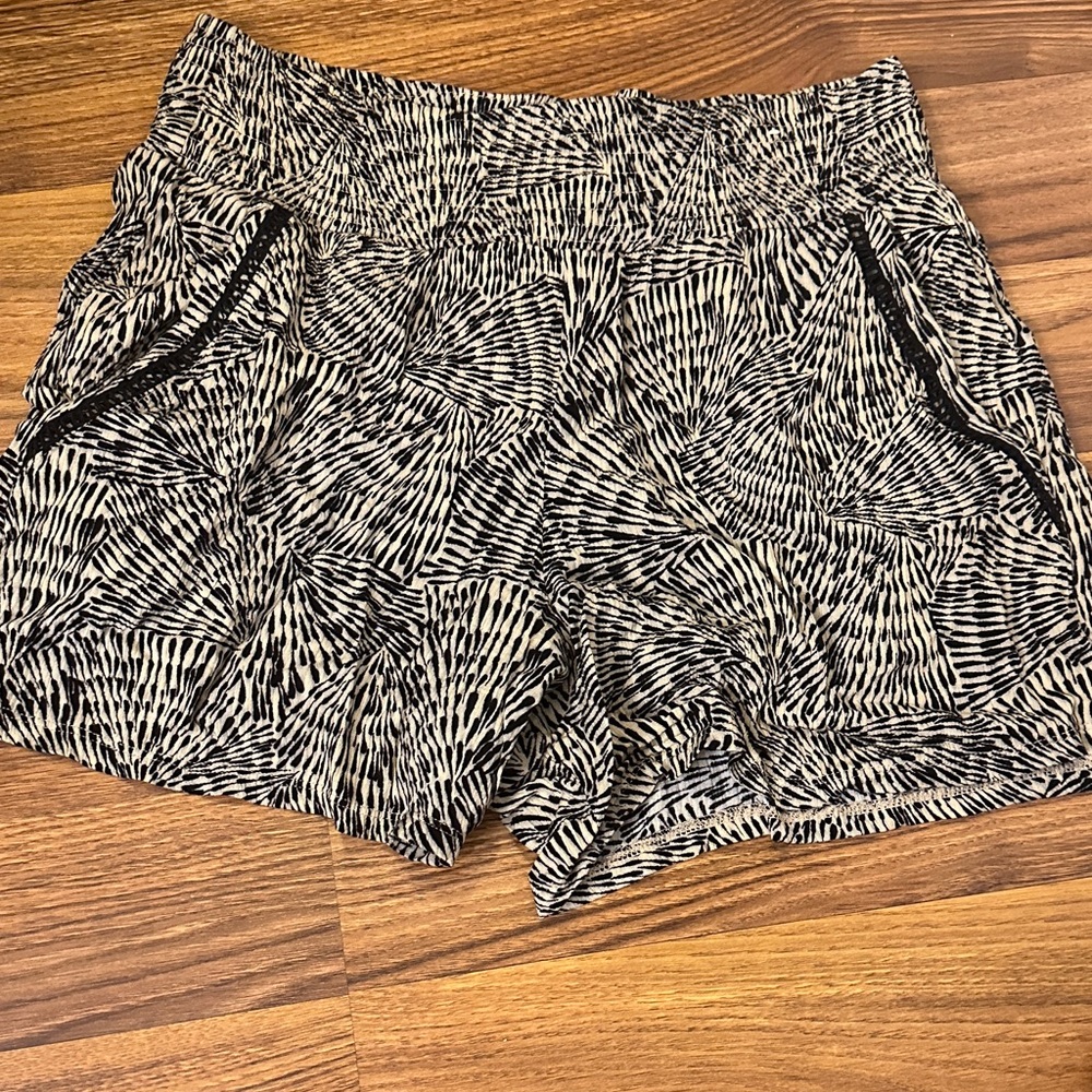 Stretch Waist Flowy Shorts